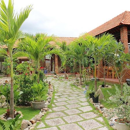 My Ca Hotel Cam Ranh Exterior photo