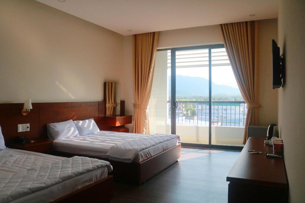 My Ca Hotel Cam Ranh Exterior photo