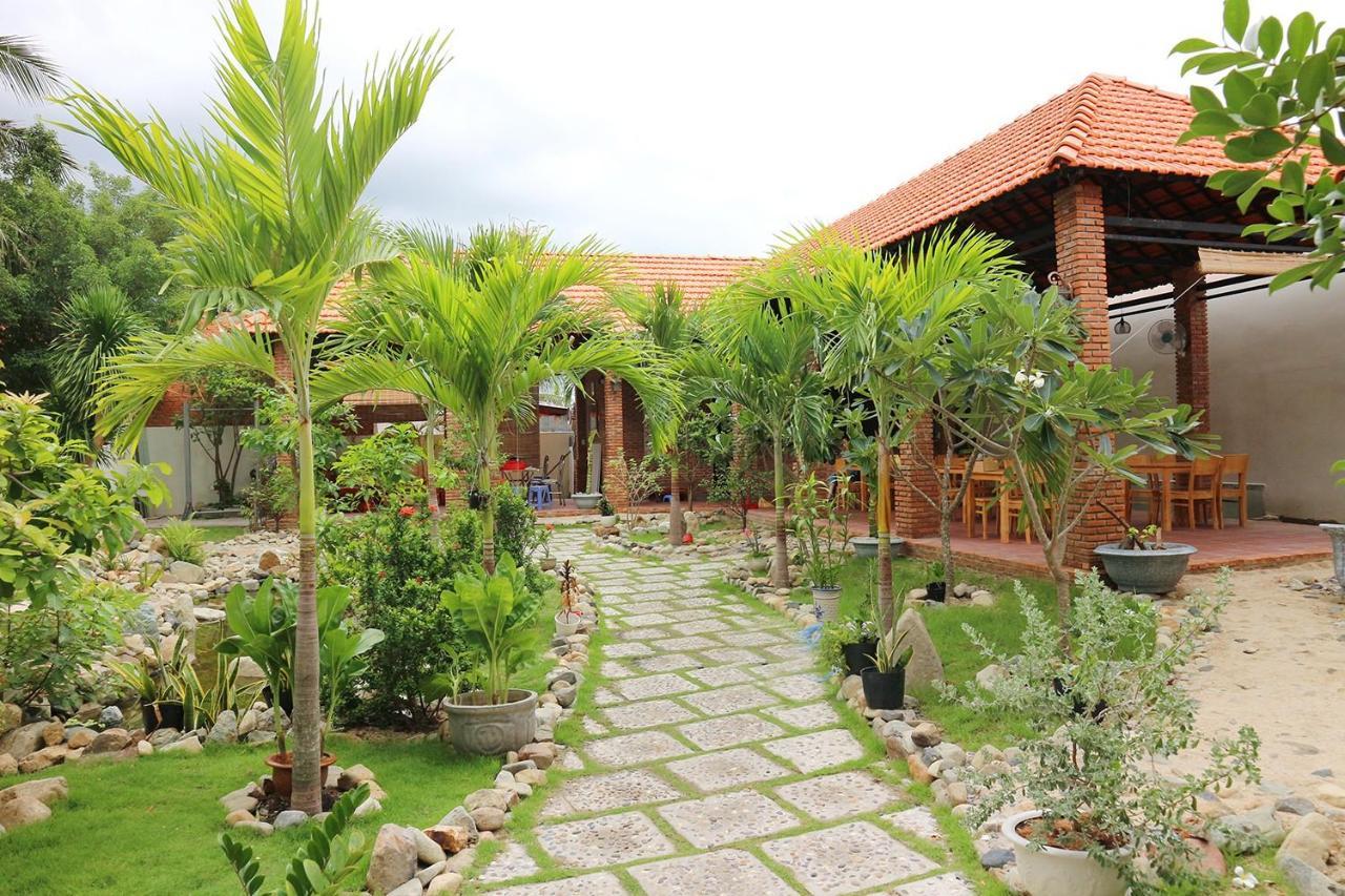 My Ca Hotel Cam Ranh Exterior photo